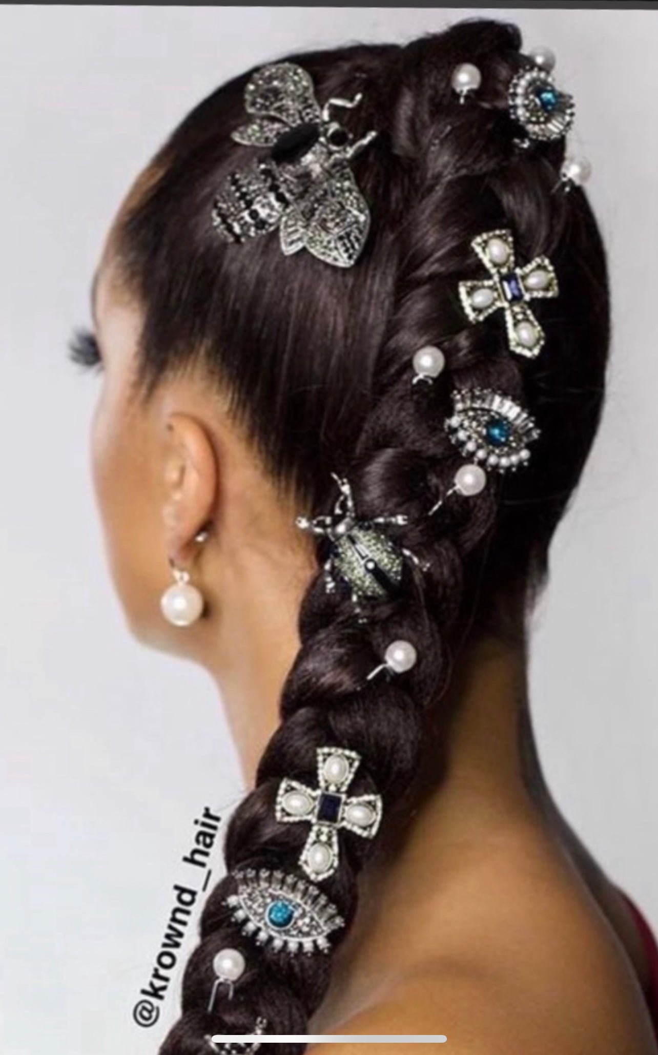 Hair brooches