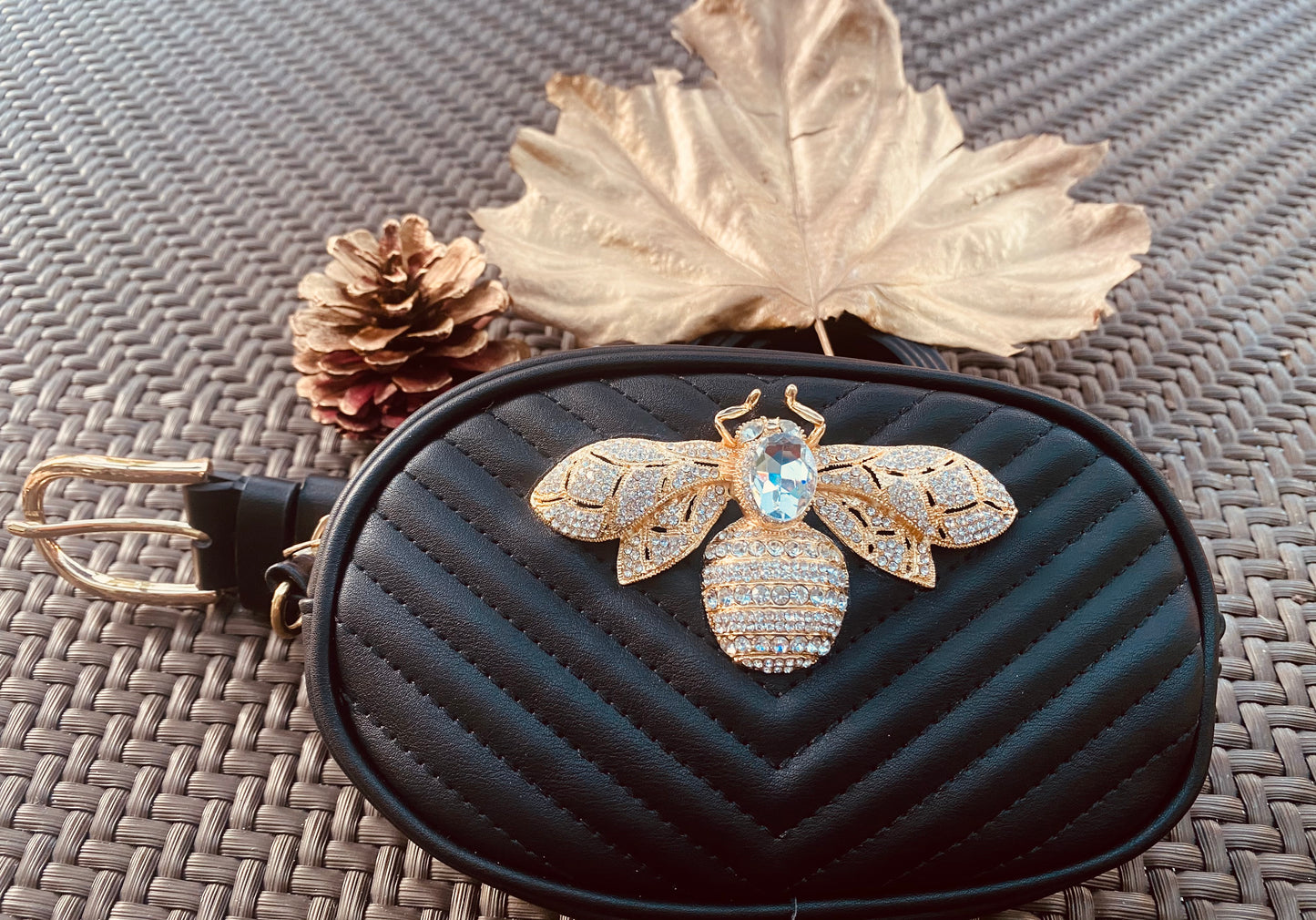 Multitasker- with our signature large Crystal Bee - large