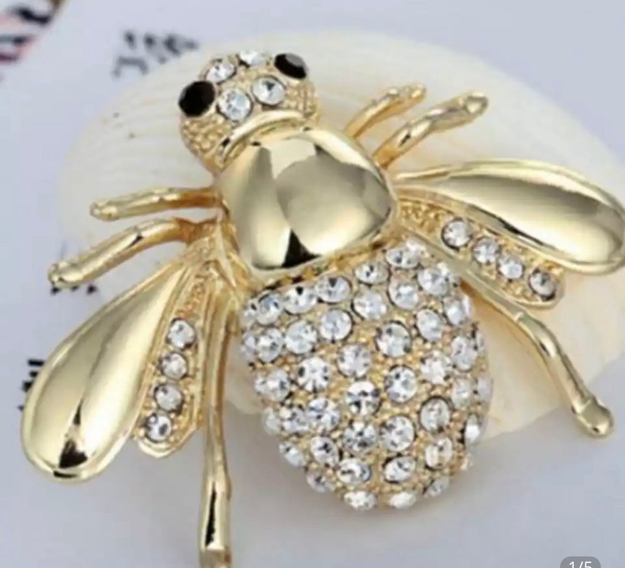 Multitasker - 6 ways to wear belt bag/bag with a choice of bee embellishments