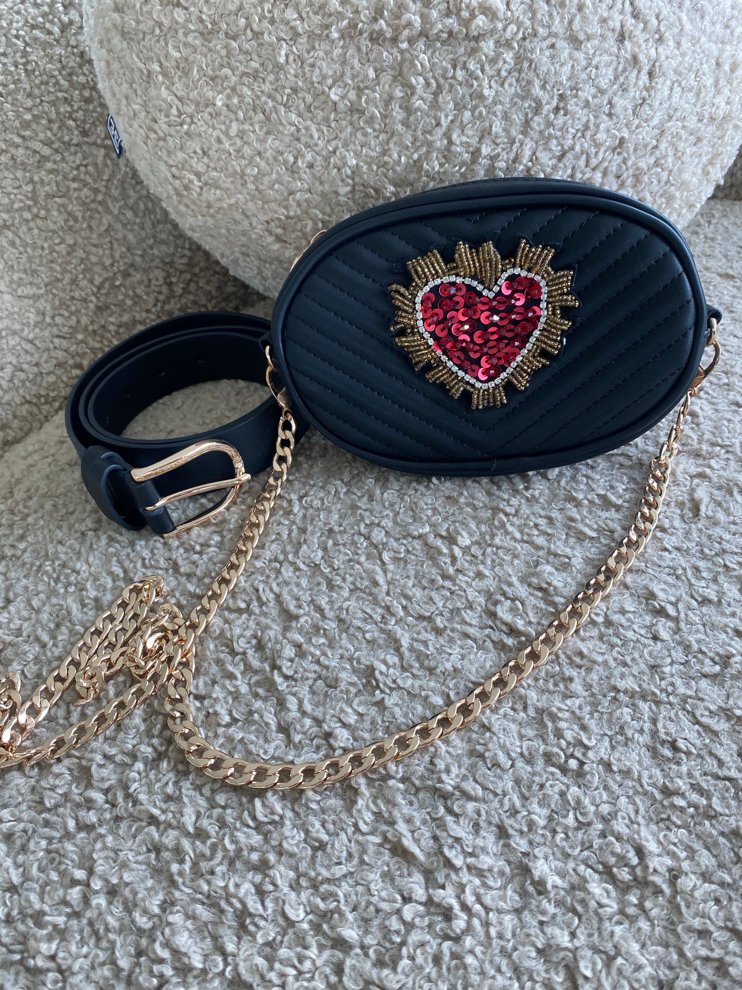 Multitasker - 6 ways to wear belt bag/bag with a choice of bee embellishments