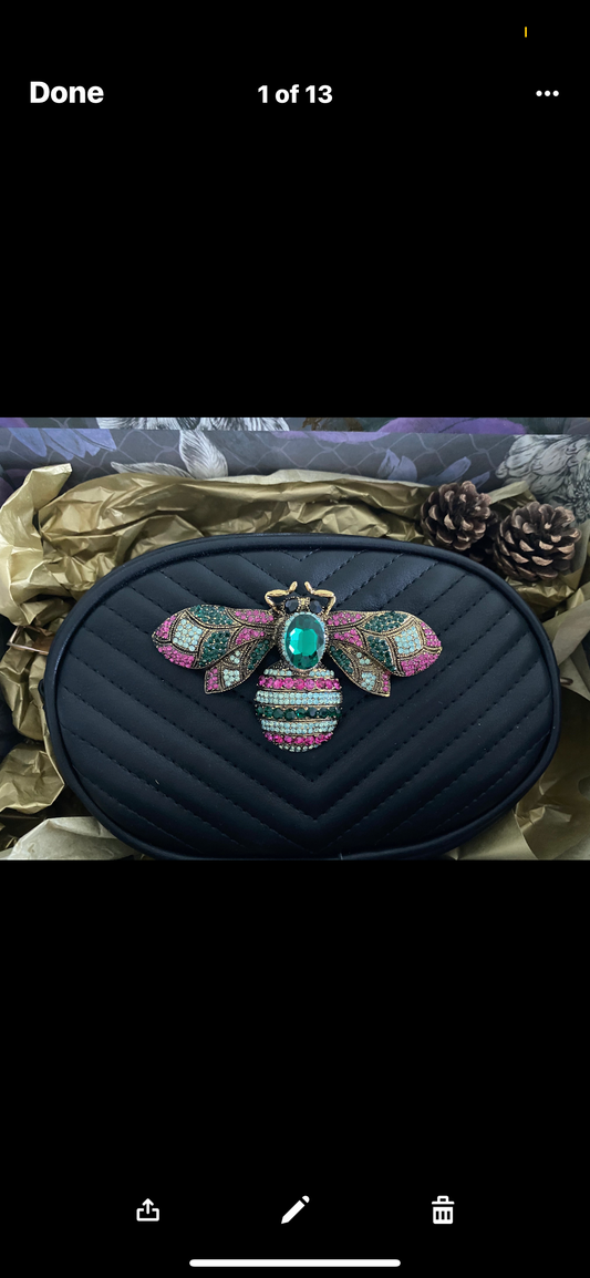 Multitasker- with our signature large Crystal Bee - large