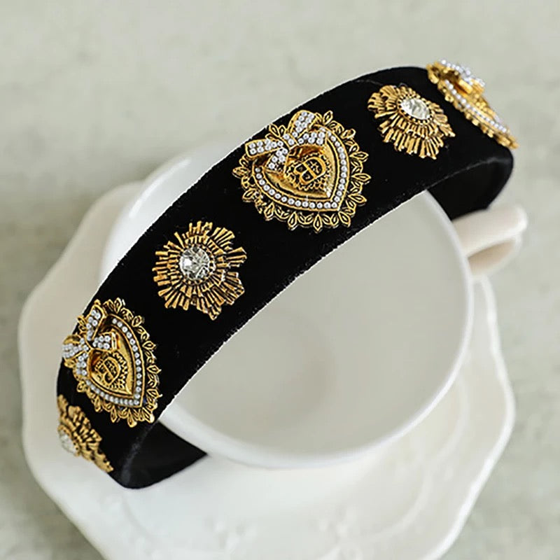 ‘Giovani’ headbands.